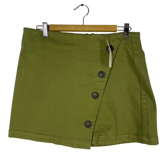 NWT, Harper Heritage, Size Large, Olive Green Mini Skirt, Asymmetrical Buttons - Picture 1 of 9